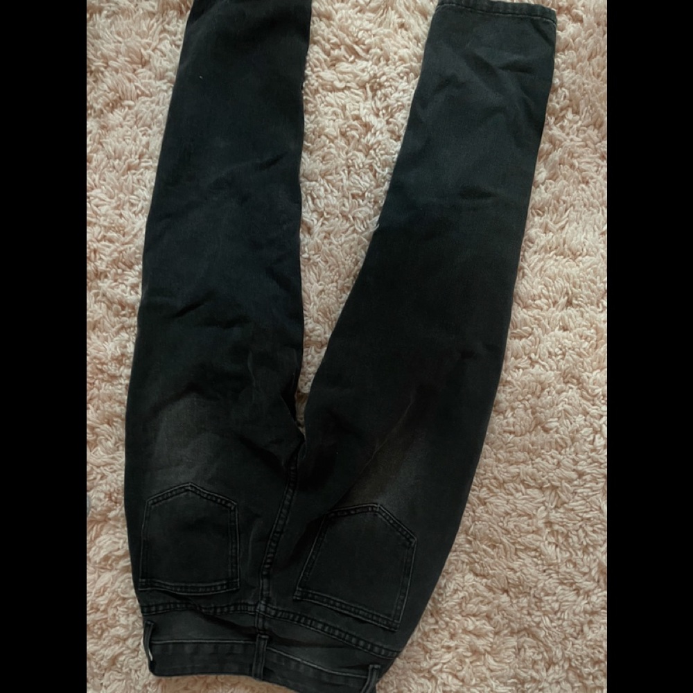 Jeans - Picture 3 of 4